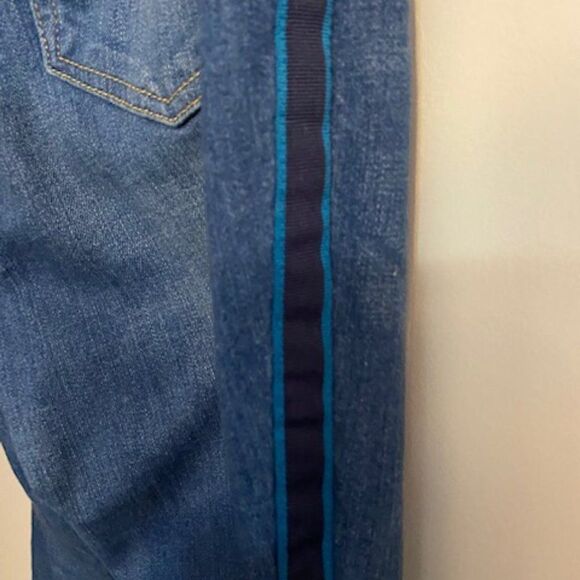 SOHO Slim Boyfriend 5 pockets distressed with Blue stripping jeans, size 12 - Picture 3 of 5